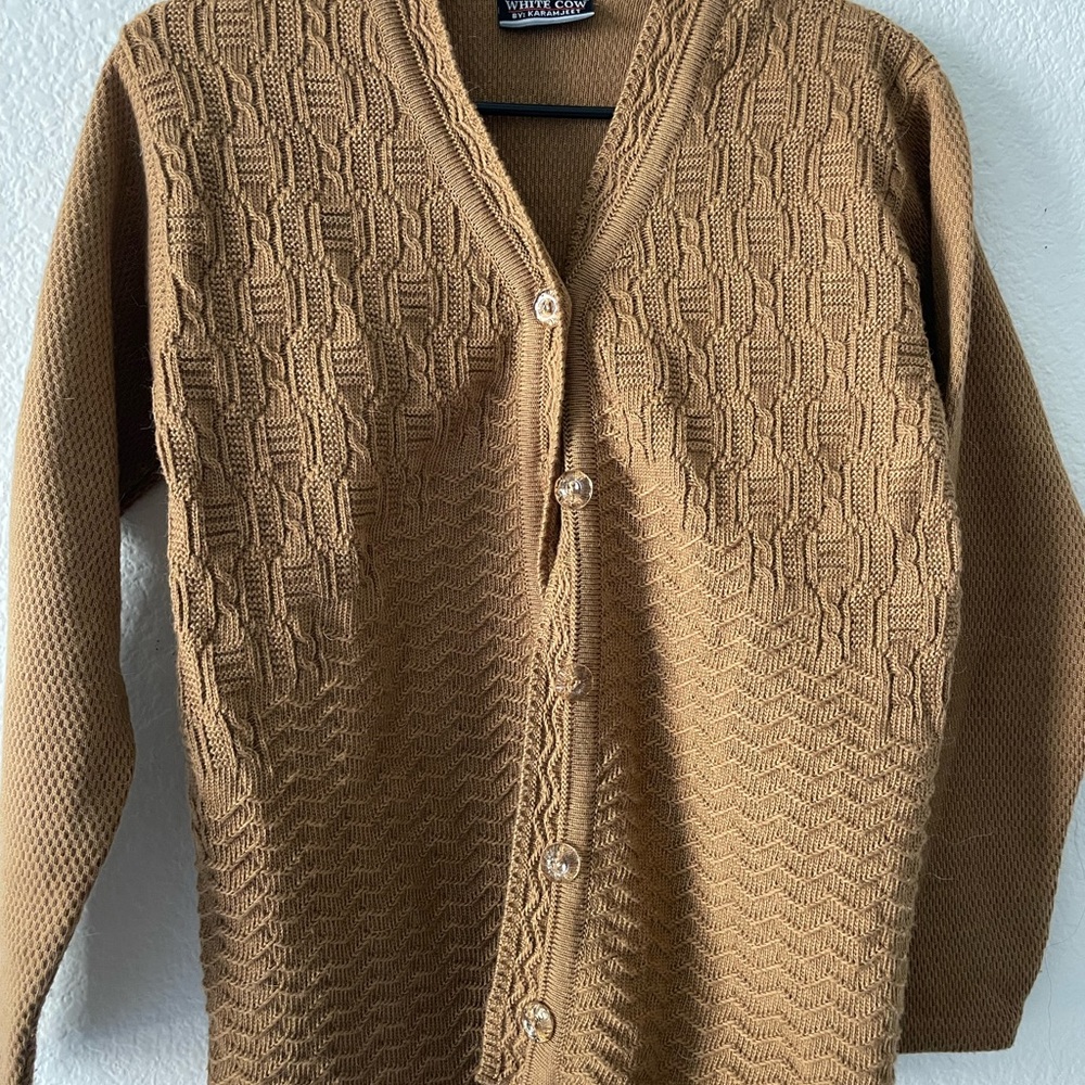 Vintage Women's White Cow Tan Cardigan Sweater